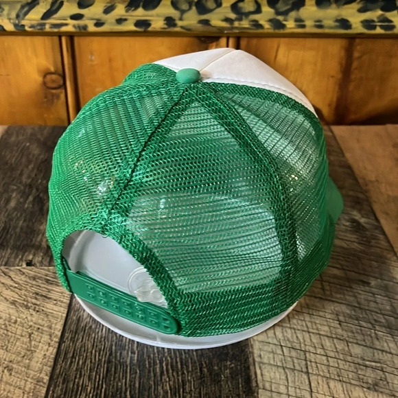 CUSTOM DESIGN UNITED CELTS COAT OF ARMS TRUCKER HAT. - Picture 2 of 5